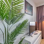 Hannibal - Design Studio-apartment Jasmin 8, Parkplatz, Kueche, Highspeed-wlan