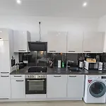 Апартаменты Hannibal - Design Studio-apartment Jasmin 8, Parkplatz, Kueche, Highspeed-wlan Вольфсбург