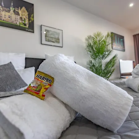 Hannibal - Design Studio-apartment Jasmin 8, Parkplatz, Kueche, Highspeed-wlan アパート *