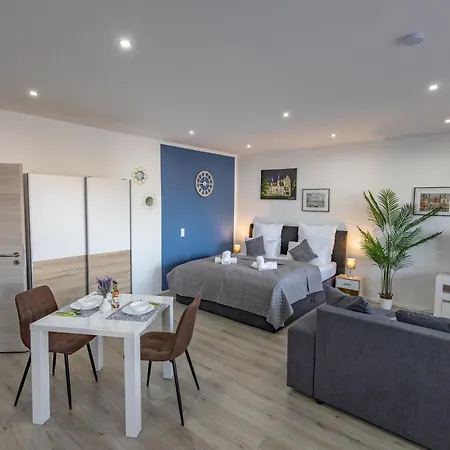 Hannibal - Design Studio-apartment Jasmin 8, Parkplatz, Kueche, Highspeed-wlan * Wolfsburg