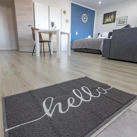 Hannibal - Design Studio-apartment Jasmin 8, Parkplatz, Kueche, Highspeed-wlan Апартаменты *