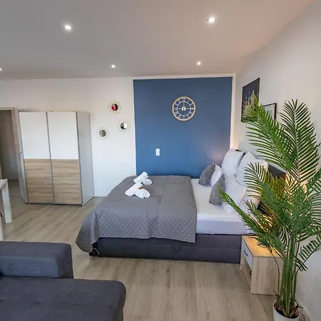 アパート Hannibal - Design Studio-apartment Jasmin 8, Parkplatz, Kueche, Highspeed-wlan ウォルフスブルク