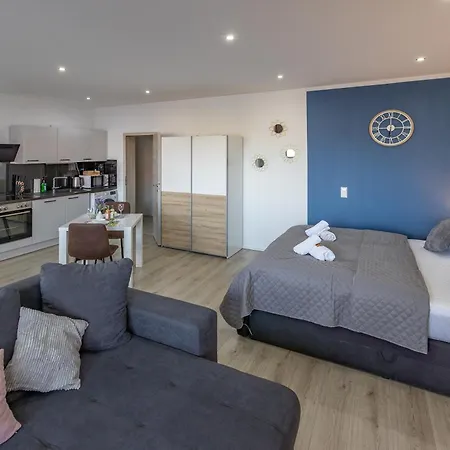 Lejlighed Hannibal - Design Studio-apartment Jasmin 8, Parkplatz, Kueche, Highspeed-wlan *