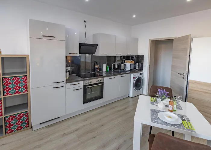 Hannibal - Design Studio-apartment Jasmin 8, Parkplatz, Kueche, Highspeed-wlan * Wolfsburg